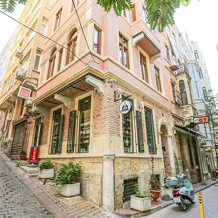 Апартаменты No 8 Galata