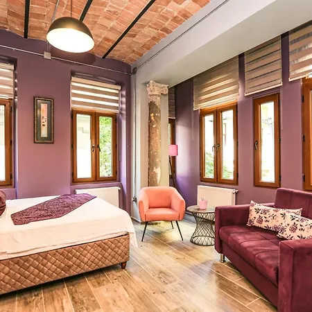 Apartament No 8 Galata Istanbul