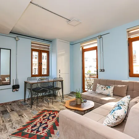 Apartament No 8 Galata