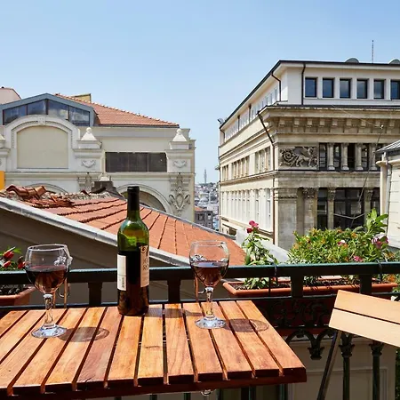 No 8 Galata Apartment Istanbul