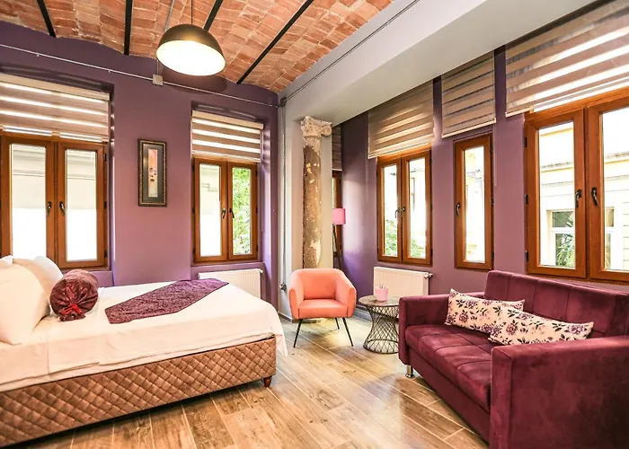 Daire No 8 Galata İstanbul