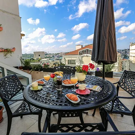 No 8 Galata * Provincia di Istanbul